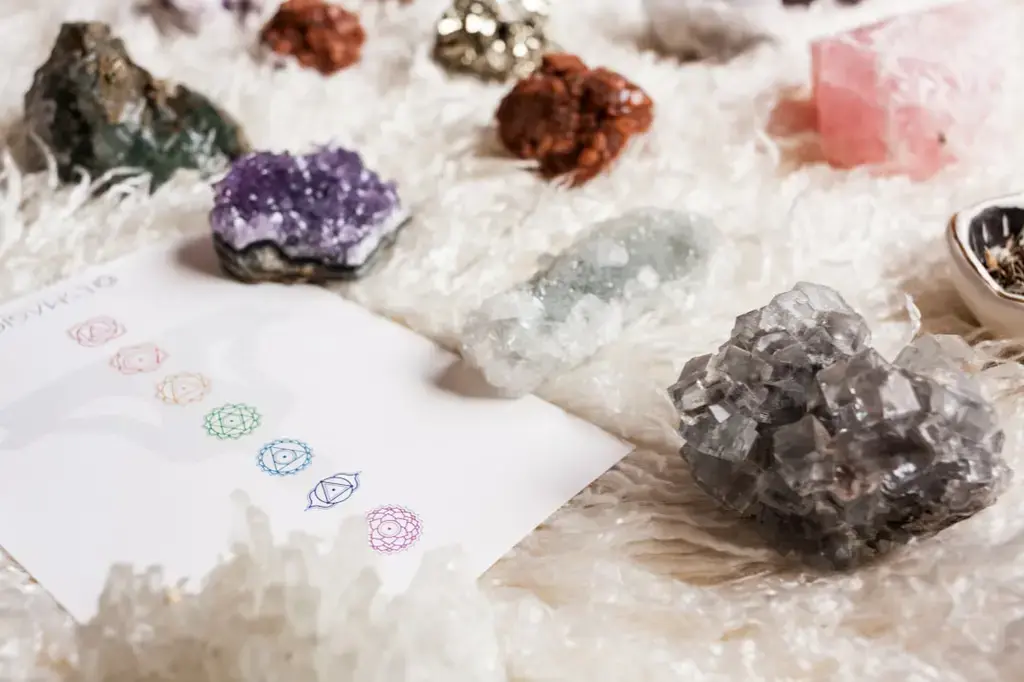 水晶療法：探索大自然的能量寶石
